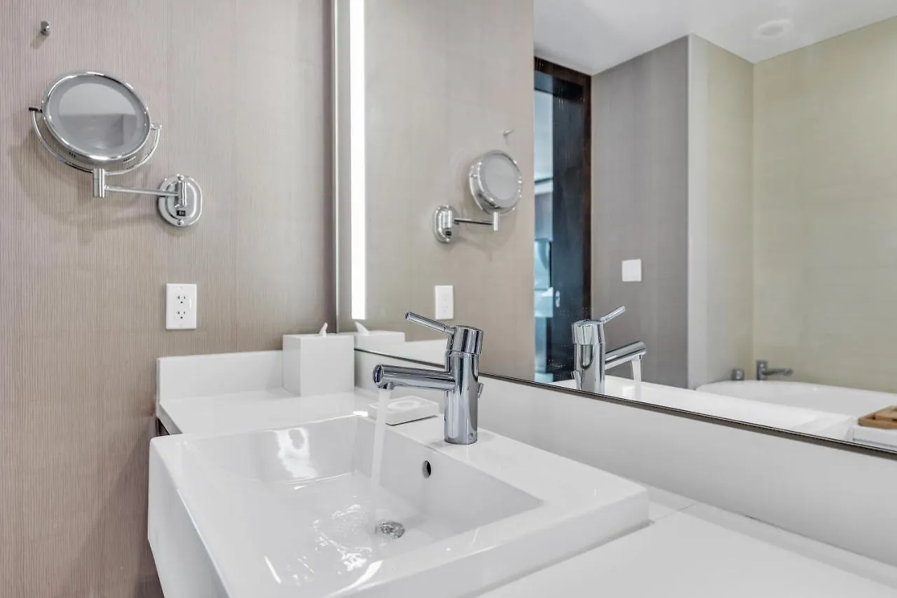 Vdara Studio Suite 011 Pool View Free Valet Parking Las Vegas