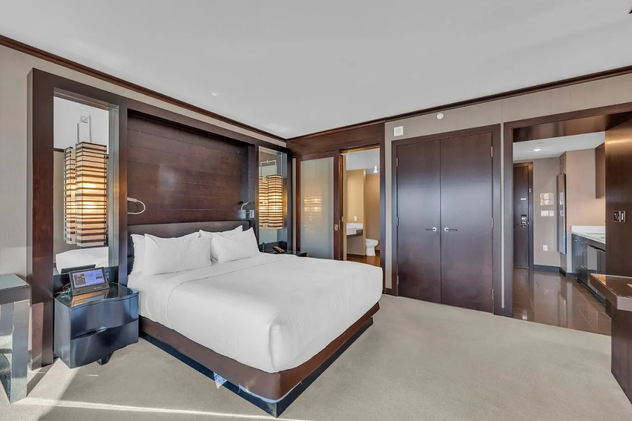 Vdara Studio Suite 011 Pool View Free Valet Parking Las Vegas United States